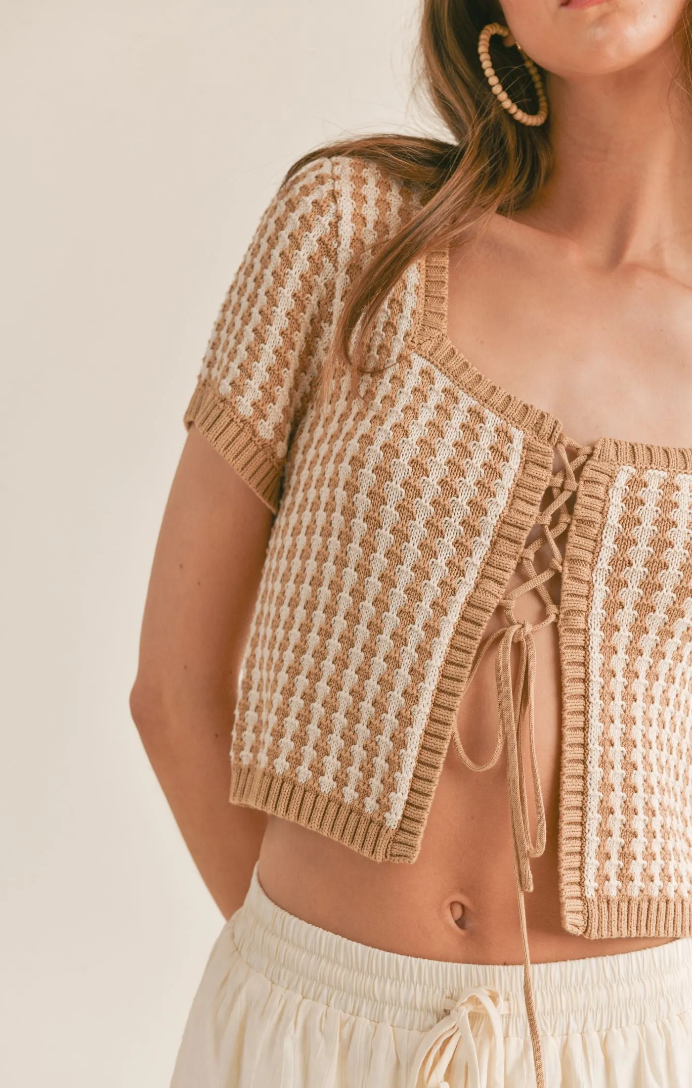 Amore Lace Up Front Crop Sweater | Ivory & Taupe