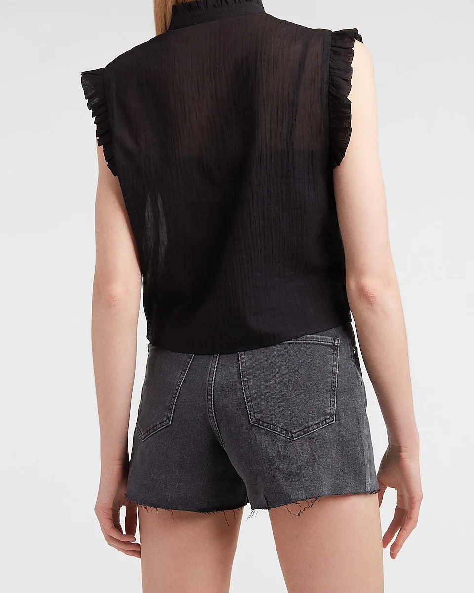 Cropped Ruffle Shirt in Pitch Black