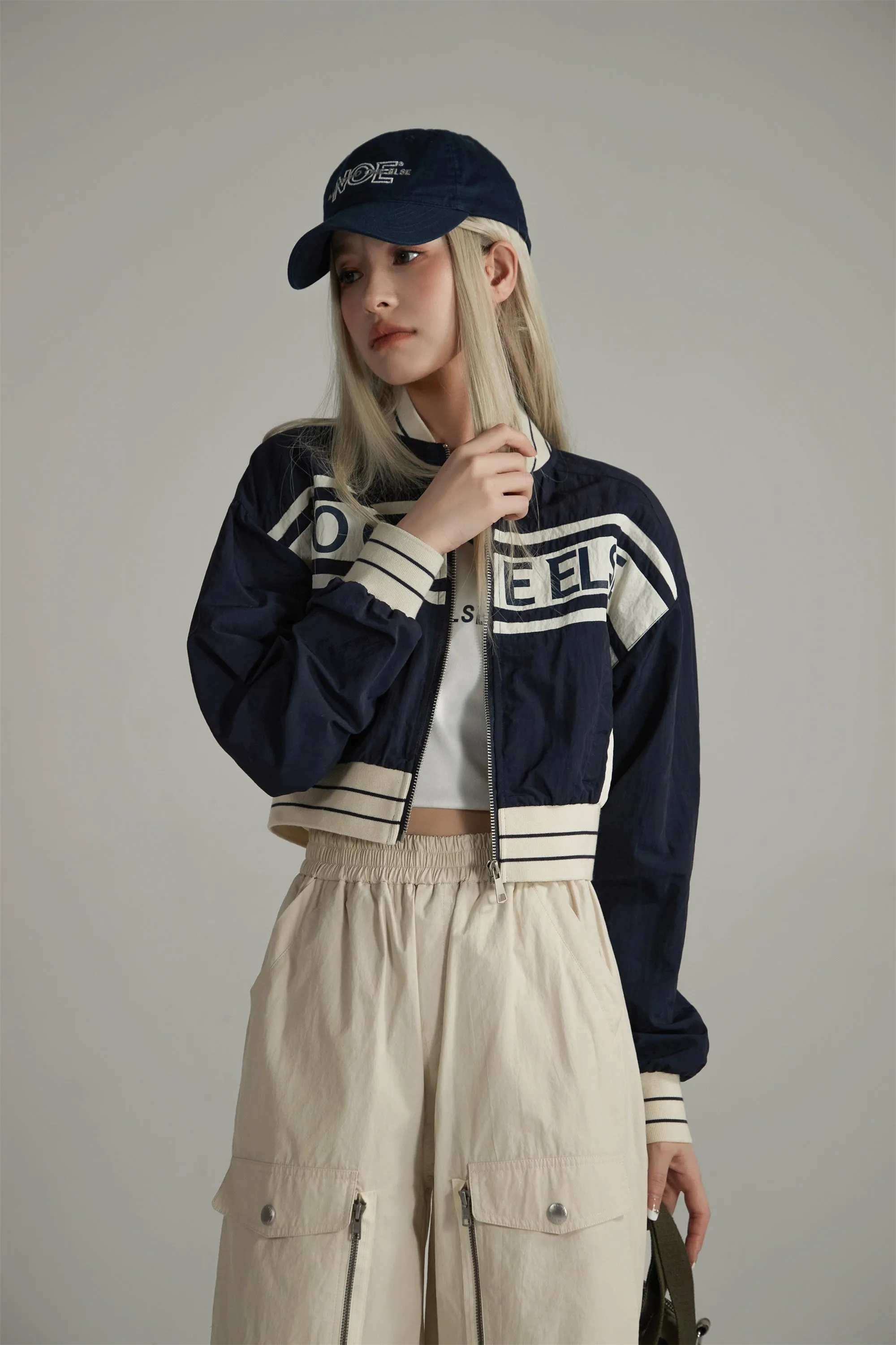 Noe Logo Color Matching Cropped Jacket