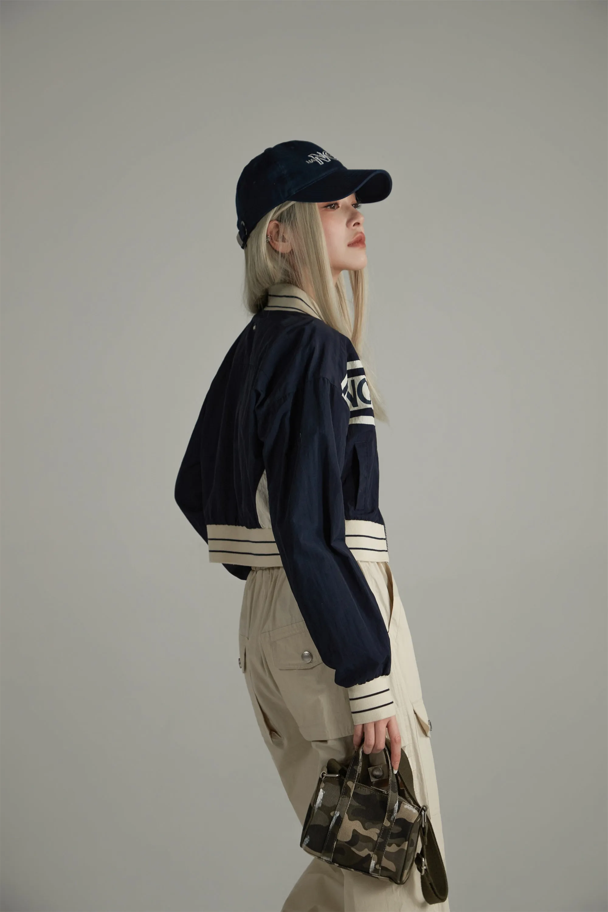 Noe Logo Color Matching Cropped Jacket