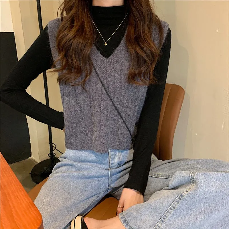 Oversized Cable Knit V Neck Knitted Tank Top Sweater