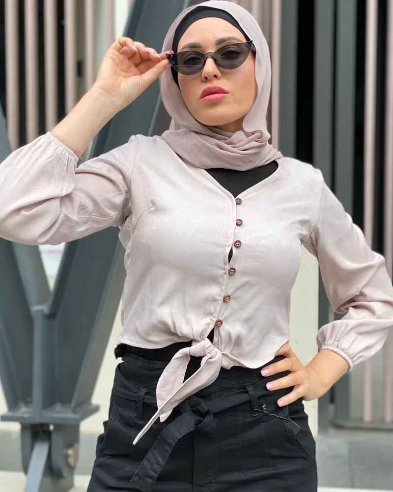 Sharee Tie Blouse