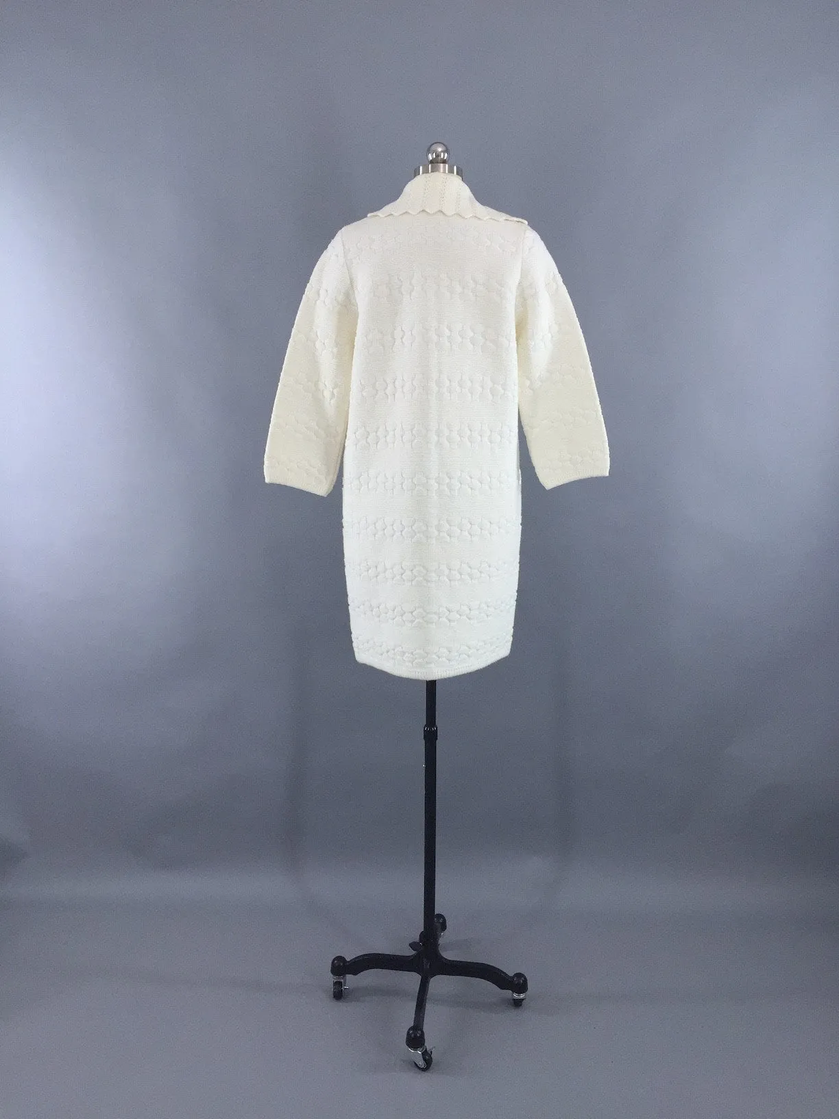 Vintage 1960s-1970s White Cardigan / Maxi Sweater