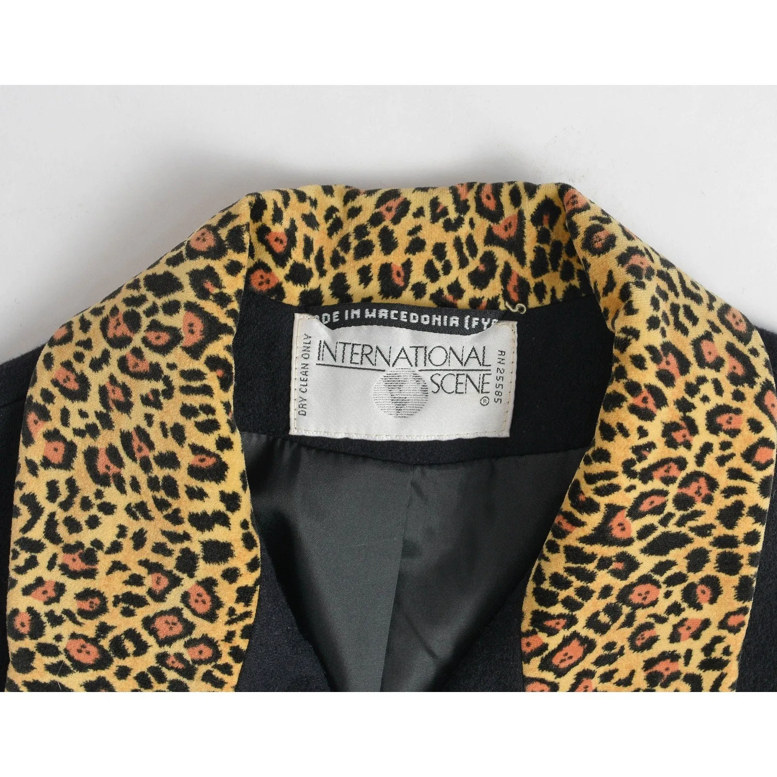 Vintage 80s Black and Leopard Wool Jacket Animal Print Velvet Collar Double Breasted Cropped Jacket size Medium