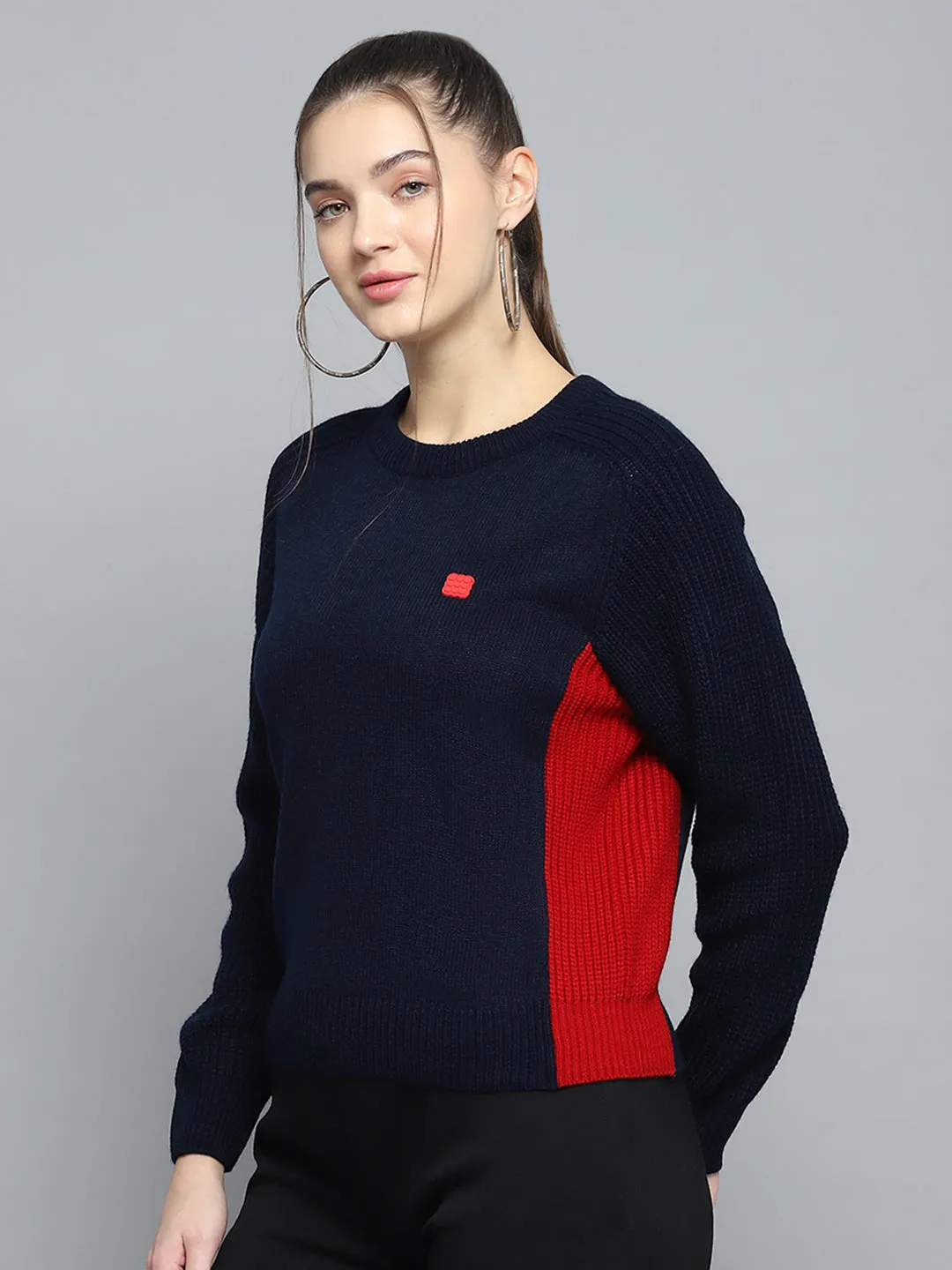 Women Navy Blue Solid Round Neck Full Sleeve Pullover